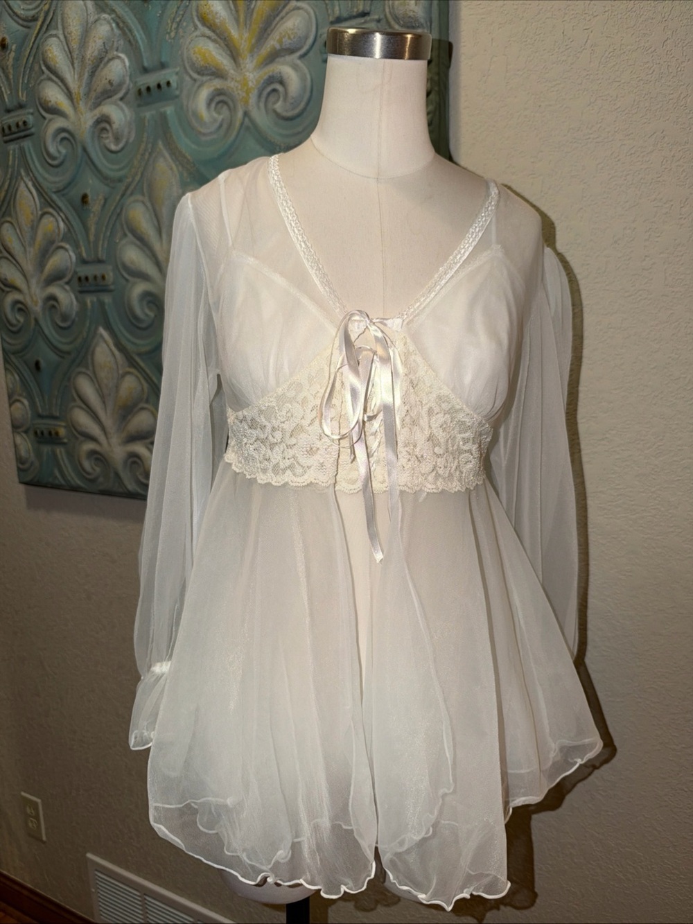 Vintage S.G. for Escante 2pc Sheer Peignoir Lingerie Set White Lace Cami Robe M